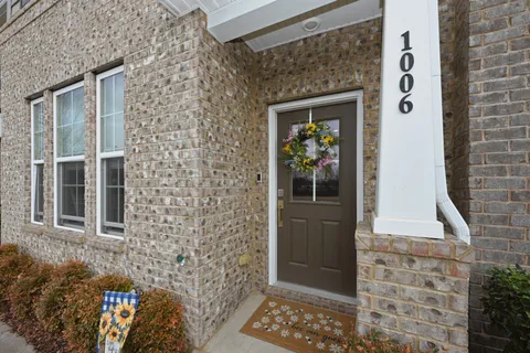 $339,900 | 1006 Henley Lane, Gallatin, TN 37066