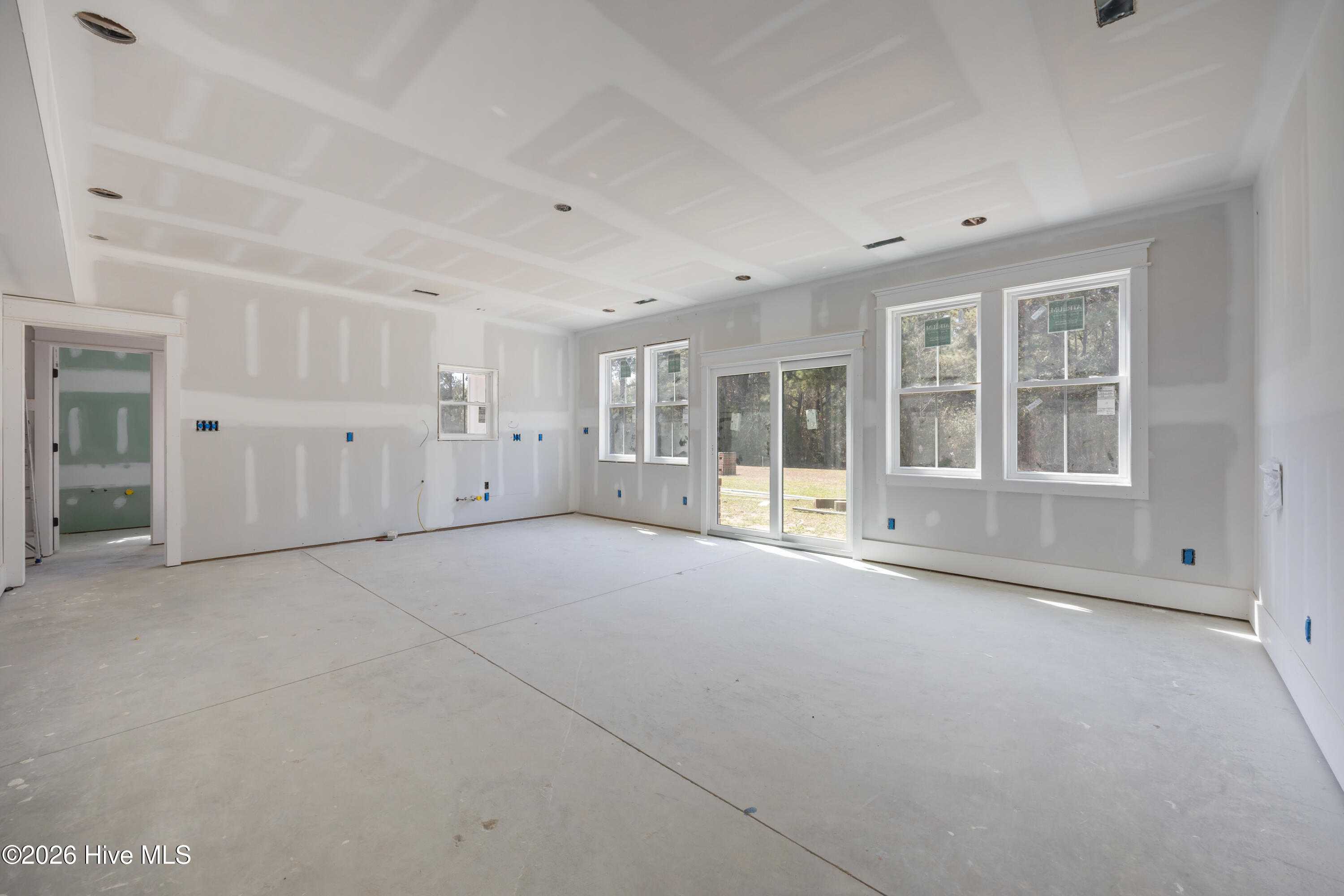 244 Colleton Square Newport, NC 28570 - Photo 12 of 47 Game Room Wet Bar