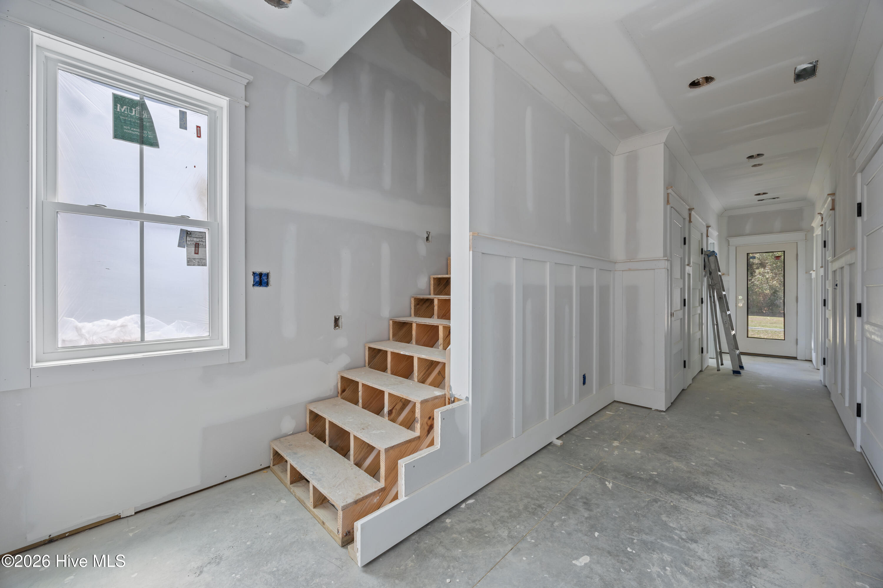 244 Colleton Square Newport, NC 28570 - Photo 22 of 56 Ground Floor Foyer