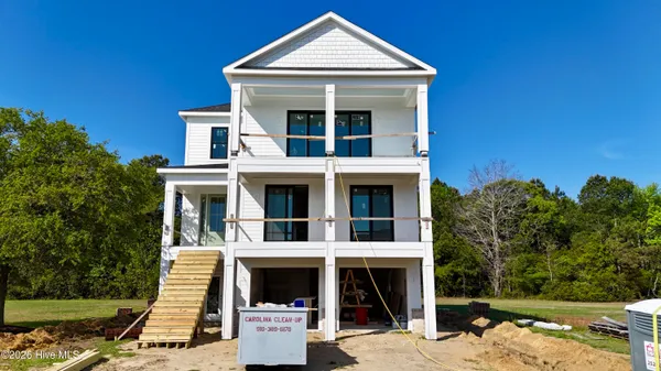 $1,299,000 | 244 Colleton Square, Newport, NC 28570