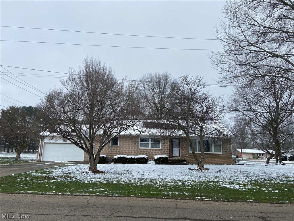 5671 East State Road Newcomerstown, OH 43832 - Photo 1 of 47