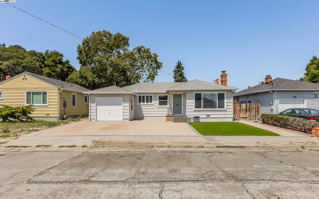 $805,000 | 21259 Hobert Street, Castro Valley, CA 94546