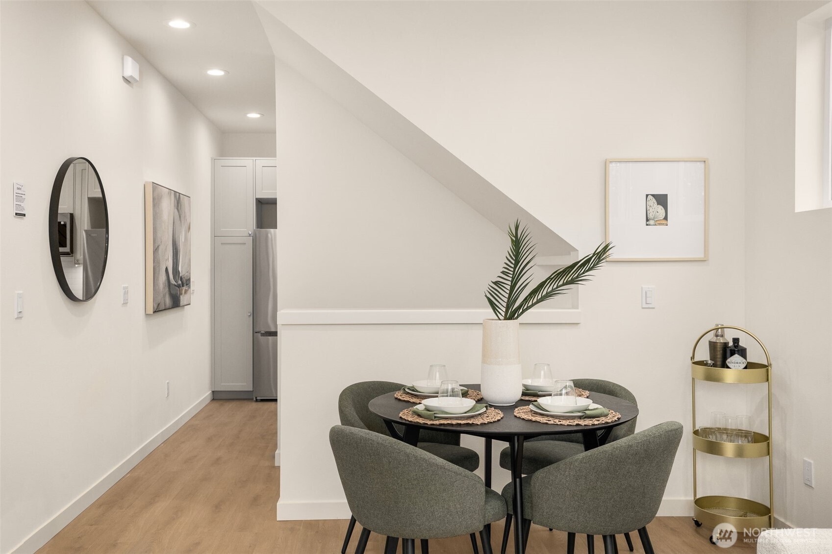 2105 Southwest Genesee Street Seattle, WA 98106 - Photo 4 of 17