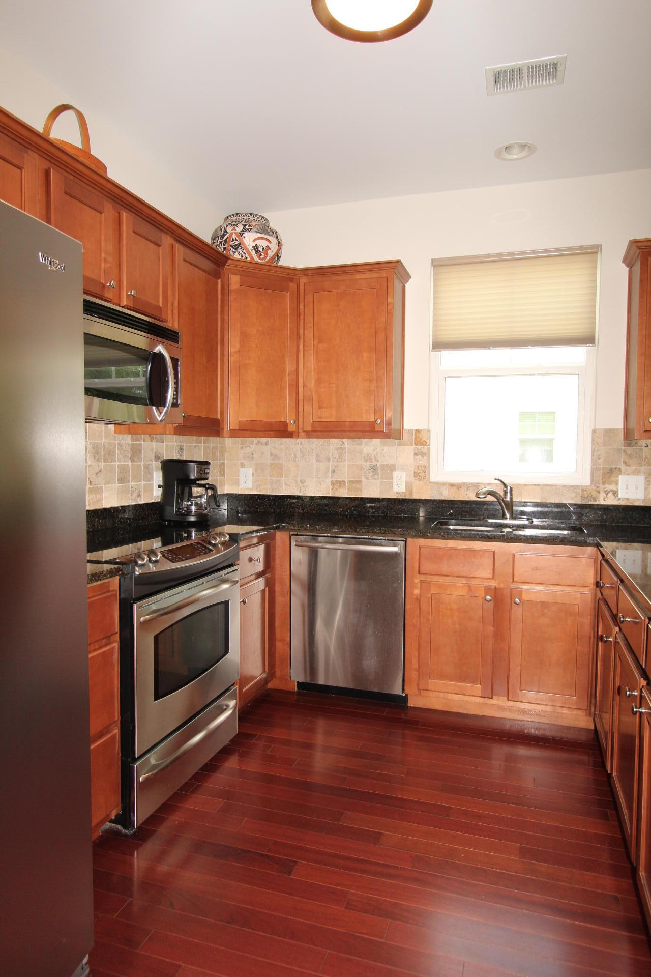3344 Billings Street Mount Pleasant, SC 29466 - Photo 6 of 40 IMG_2303 (1)