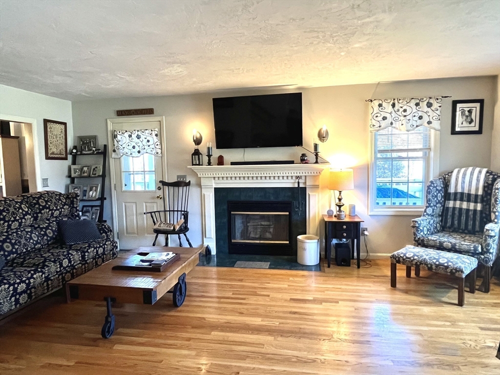2 Pierce Circle Paxton, MA 01612 - Photo 4 of 31 a living room with furniture fireplace and flat screen tv