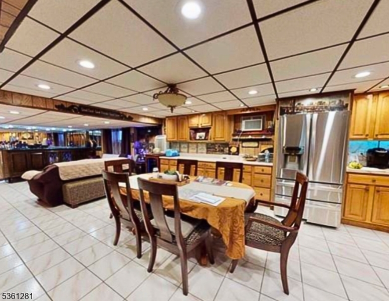 73 Maple Street Paterson, NJ 07522 - Photo 9 of 15