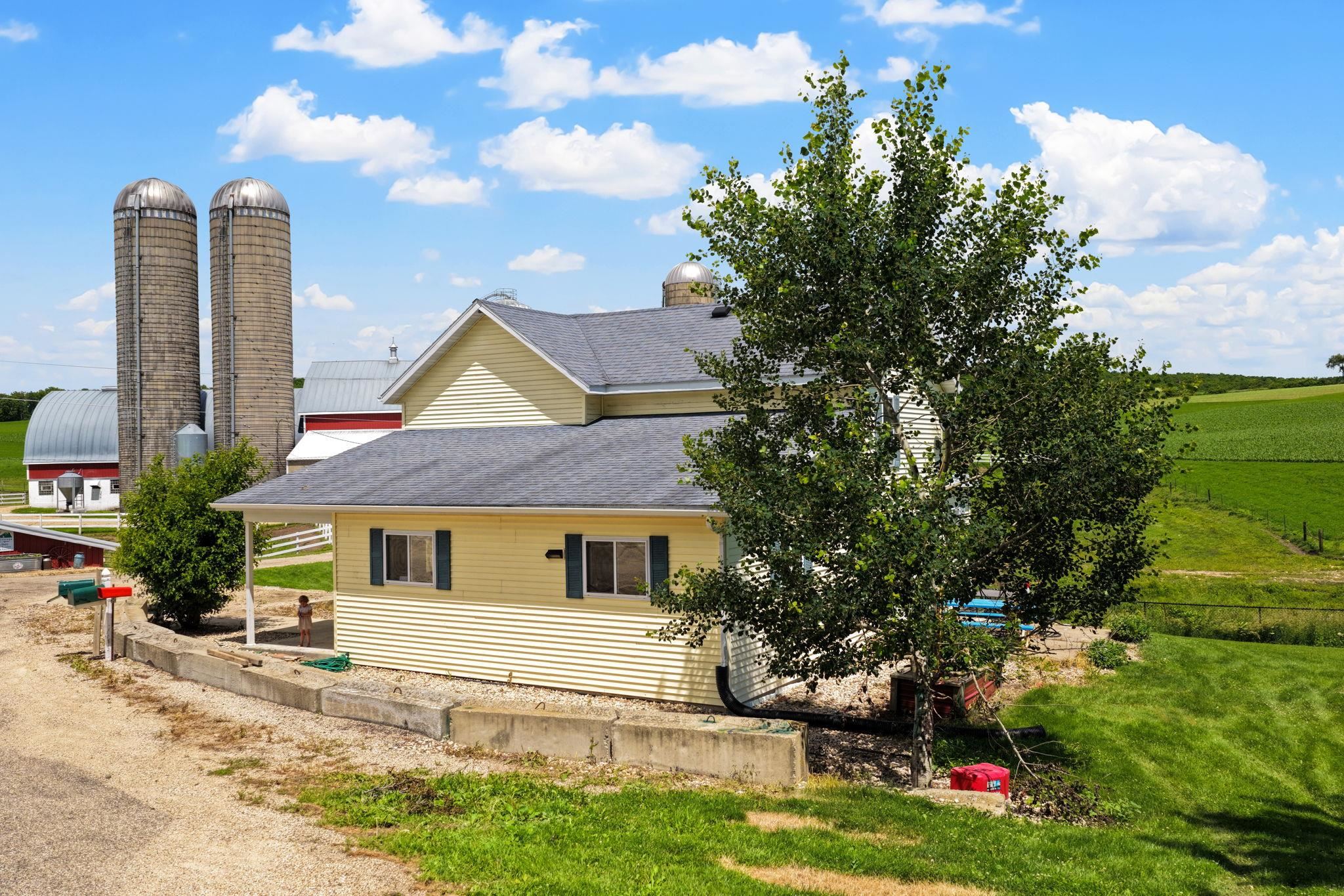 4239 Reeson Road Barneveld, WI 53507 - Photo 27 of 48 Gallery Image 27