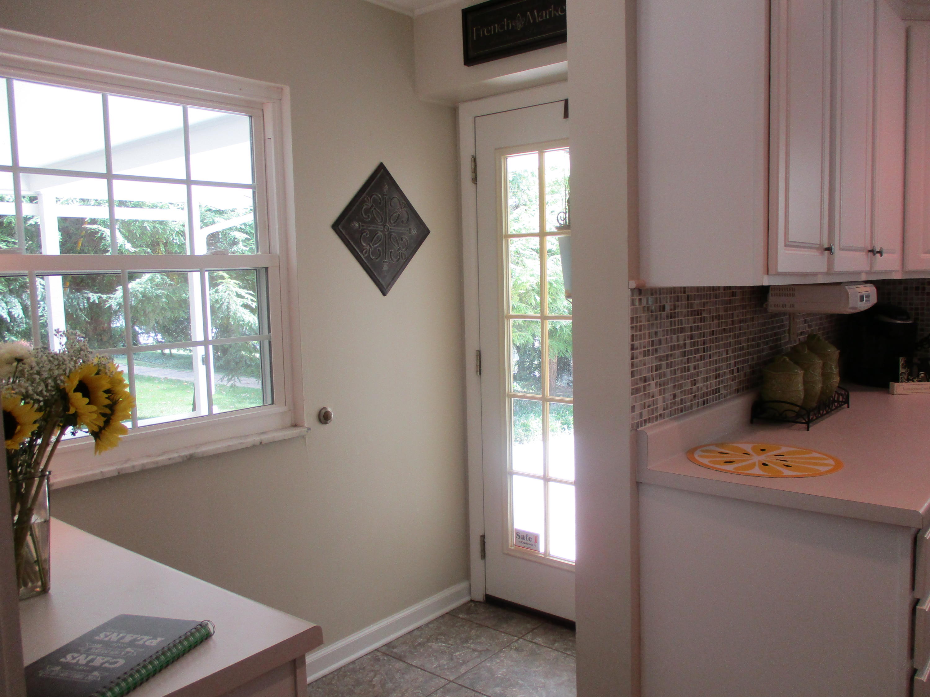 212 Outer Drive Oak Ridge, TN 37830 - Photo 10 of 40 IMG_0334