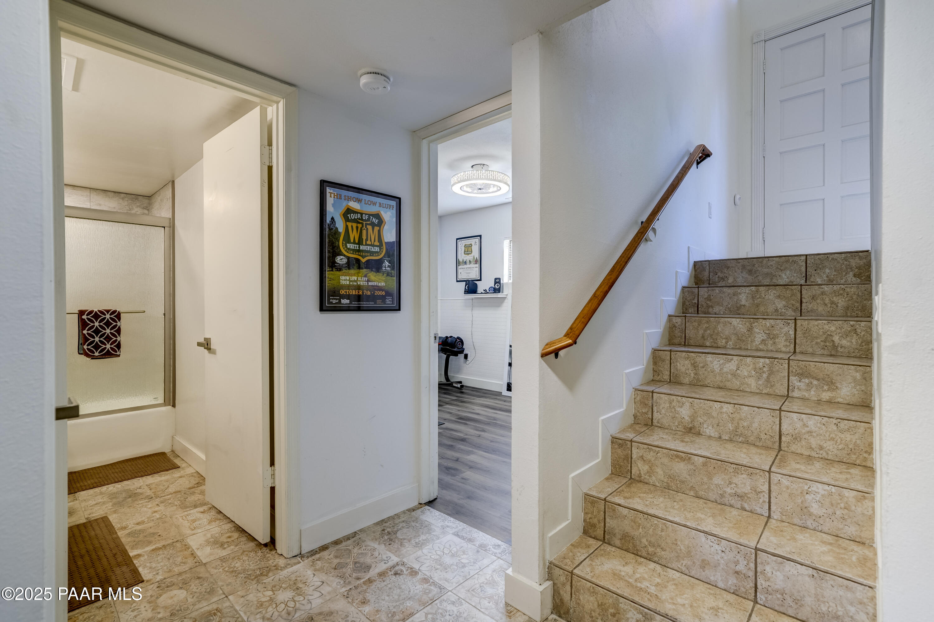 1245 Haisley Road Prescott, AZ 86303 - Photo 22 of 38 Primary Bedroom Hall 2