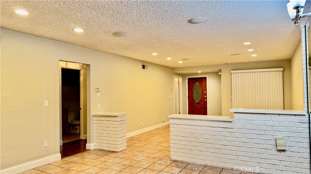 2960 Rising Star Drive Diamond Bar, CA 91765 - Photo 2 of 16 Living room