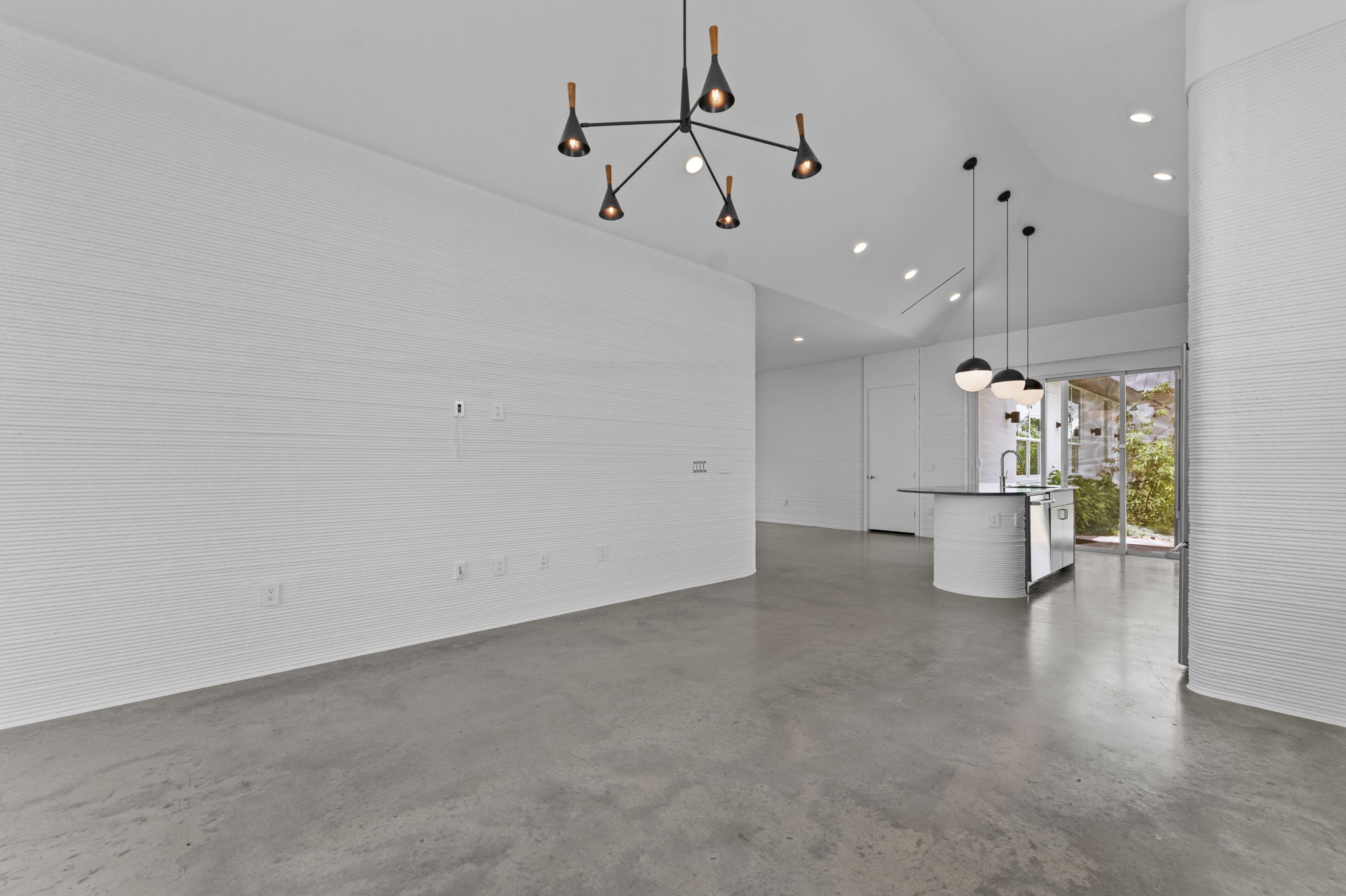 121 Rough Crk Road Georgetown, TX 78628 - Photo 11 of 33