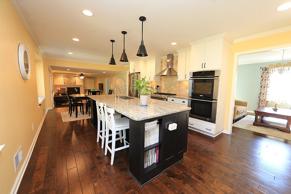 4305 Oak Park Road Raleigh, NC 27612 - Photo 2 of 18 Kitchen