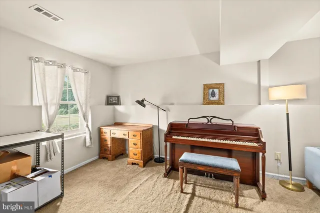 $460,000 | 621 Holly Corner Road, Fredericksburg, VA 22406