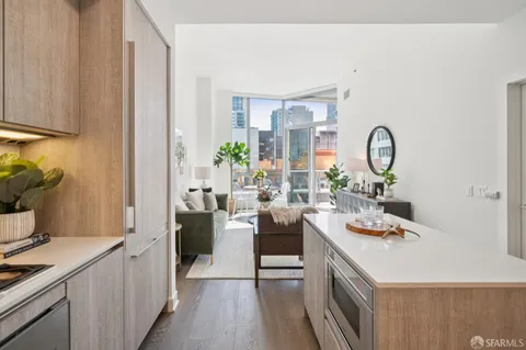 $1,185,000 | 333 Beale Street, Unit 8I, San Francisco, CA 94105