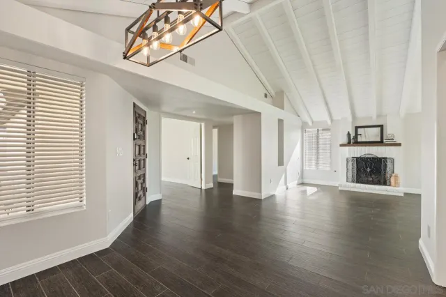 $1,050,000 | 17756 Camino Ancho, San Diego, CA 92128