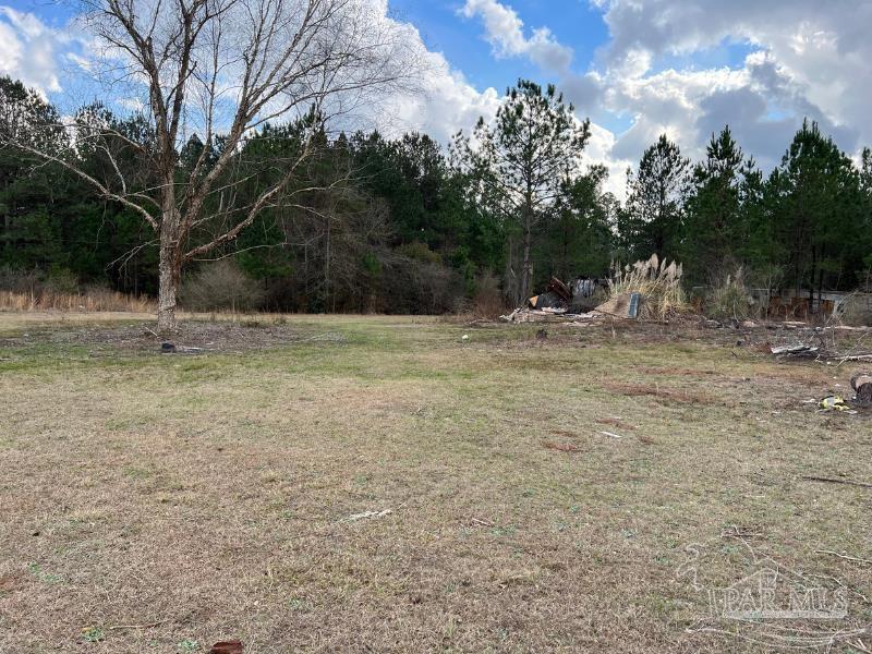 2620 McCranie Road Milton, FL 32570 - Photo 3 of 9 Gallery Image 3