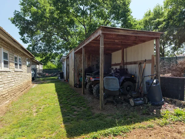 $110,000 | 404 McMurtrey Street, St. Joseph, TN 38481
