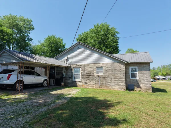 $110,000 | 404 McMurtrey Street, St. Joseph, TN 38481
