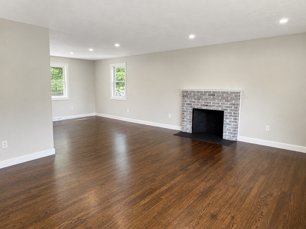 23 Ledgewood Drive Canton, MA 02021 - Photo 5 of 17