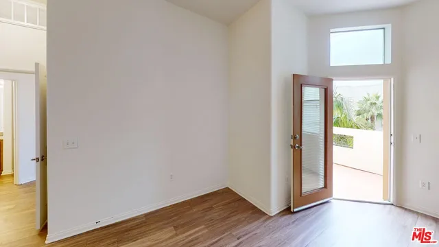 $3,750 | 1041 Glendon Avenue, Unit 5171, Los Angeles, CA 90024