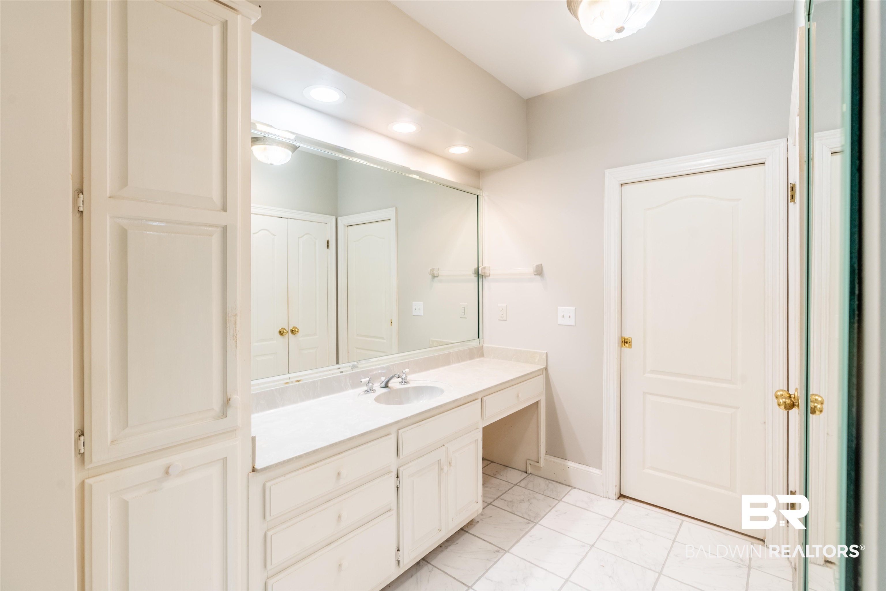 3821 St Andrews Loop East Mobile, AL 36693 - Photo 30 of 41 Bathroom featuring vanity