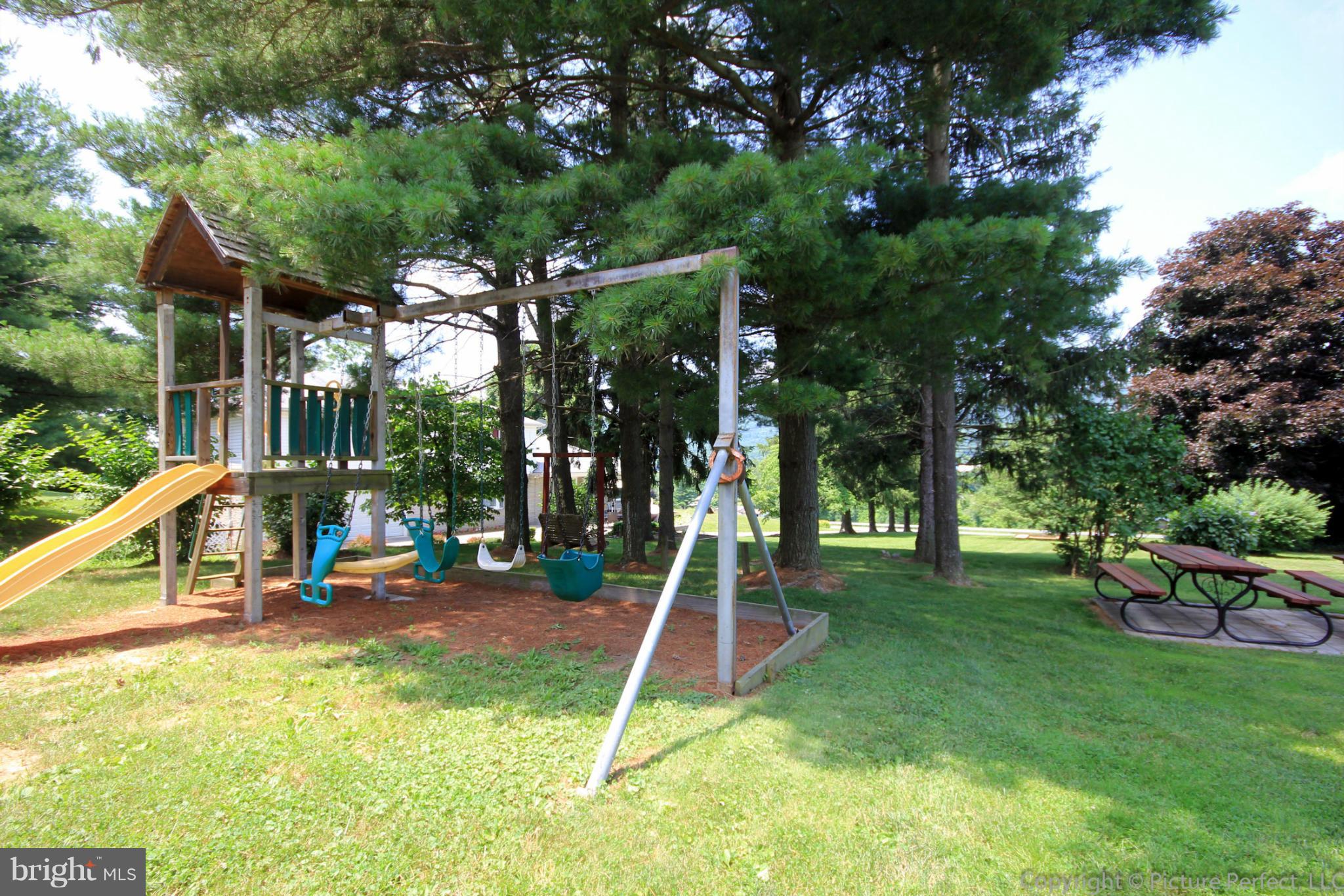 1805 Rohrersville Road Knoxville, MD 21758 - Photo 24 of 30 Exterior (General)