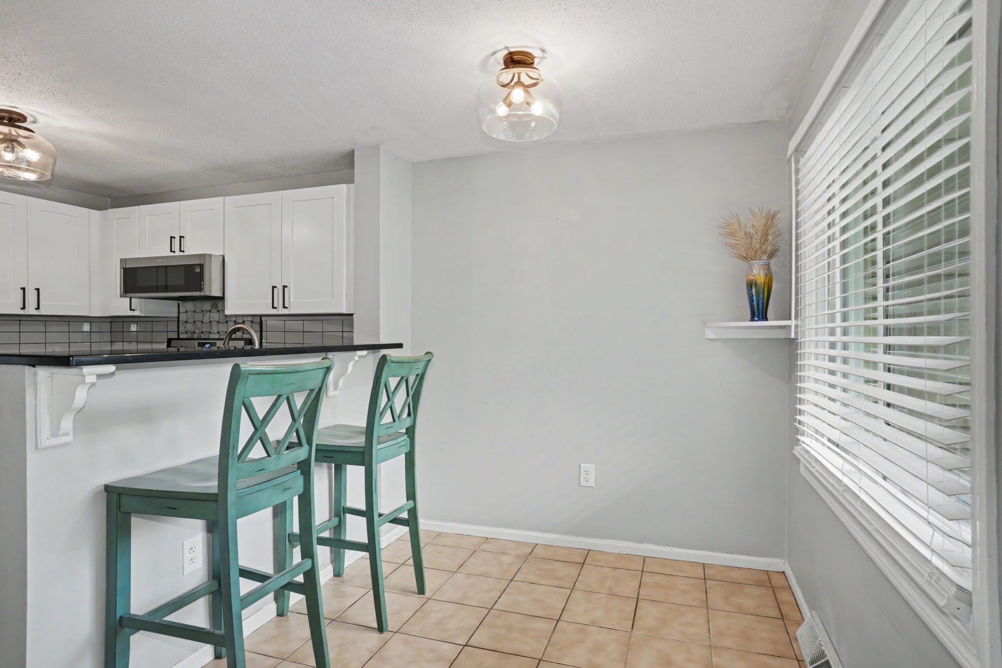 71 Stone Ridge Road, Unit 71 Franklin, MA 02038 - Photo 9 of 24 Gallery Image 9