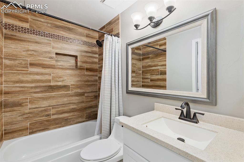 230 Saddlemountain Road Colorado Springs, CO 80919 - Photo 23 of 36