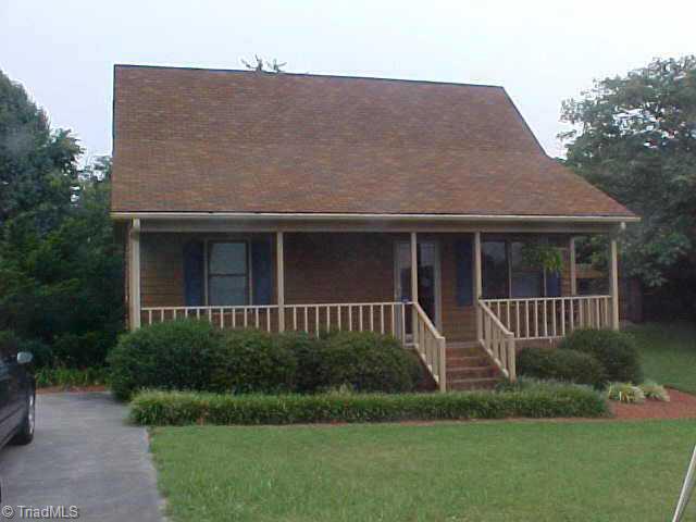 318 West Dalton Road King, NC 27021 - Photo 1 of 9 Exterior Front.