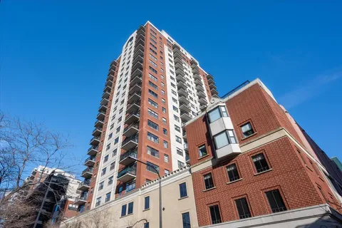 $292,000 | 1529 South State Street, Unit 21H, Chicago, IL 60605