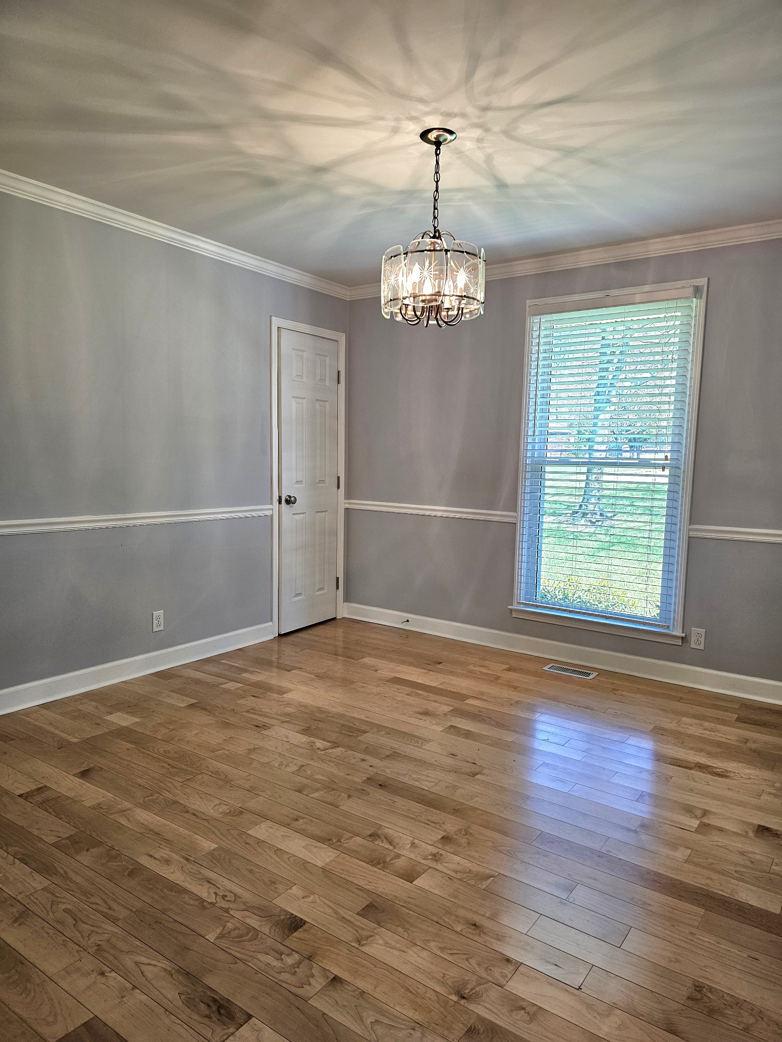 509 Ridge Court West Old Hickory, TN 37138 - Photo 4 of 30 Gallery Image 4