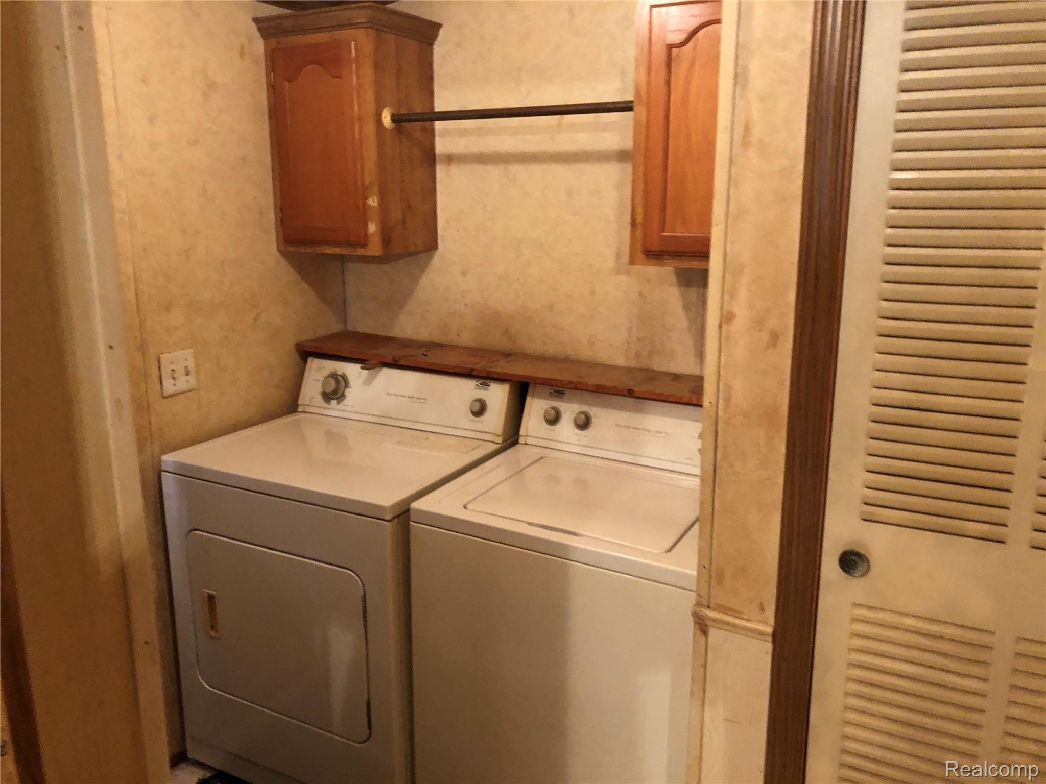 5814 Fostoria Road Columbiaville, MI 48421 - Photo 14 of 17 Utility.jpg