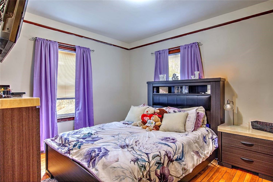 64 Harvard Street Pawtucket, RI 02860 - Photo 28 of 43