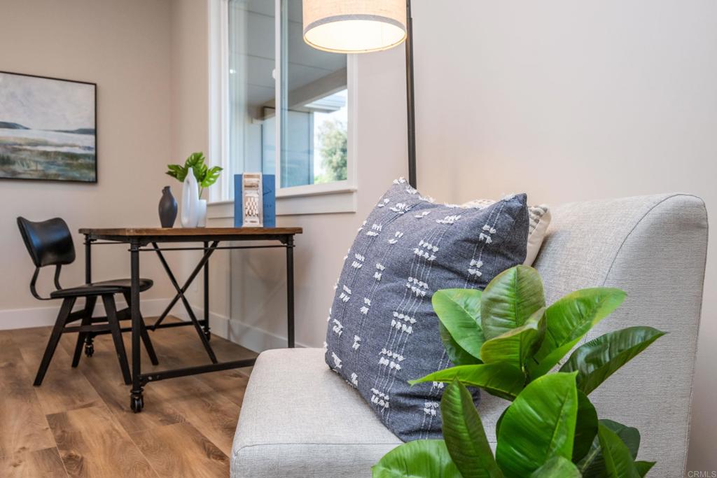 1904 Grey Rabbit Hollow Lane Fallbrook, CA 92028 - Photo 38 of 67 a living room with furniture