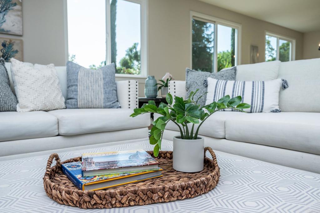 1904 Grey Rabbit Hollow Lane Fallbrook, CA 92028 - Photo 8 of 67