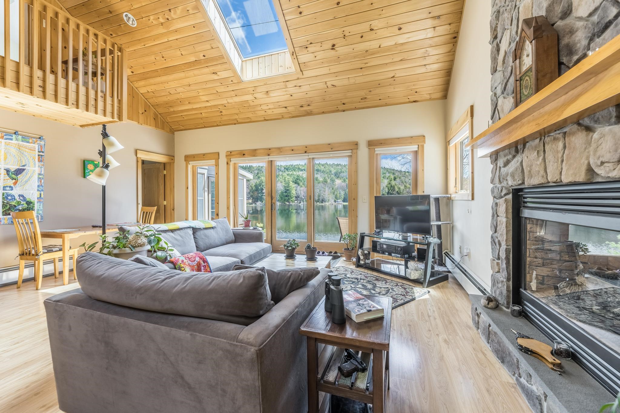 68 French Road Enfield, NH 03748 - Photo 4 of 34