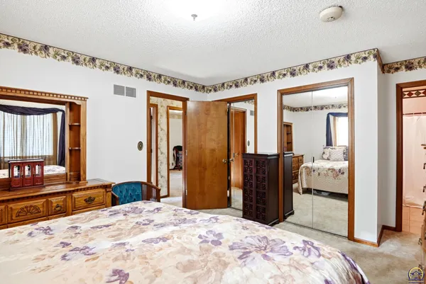 $385,000 | 1416 Brant Street, Osage City, KS 66523