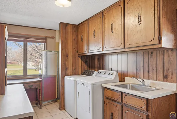 $385,000 | 1416 Brant Street, Osage City, KS 66523