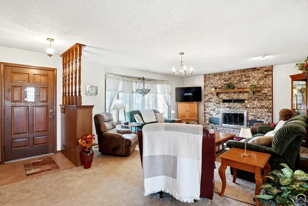 $385,000 | 1416 Brant Street, Osage City, KS 66523