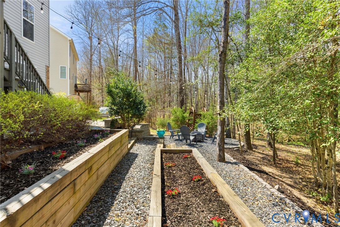 15206 Blackrail Road Chesterfield, VA 23832 - Photo 44 of 54 Retaining walls with planter beds