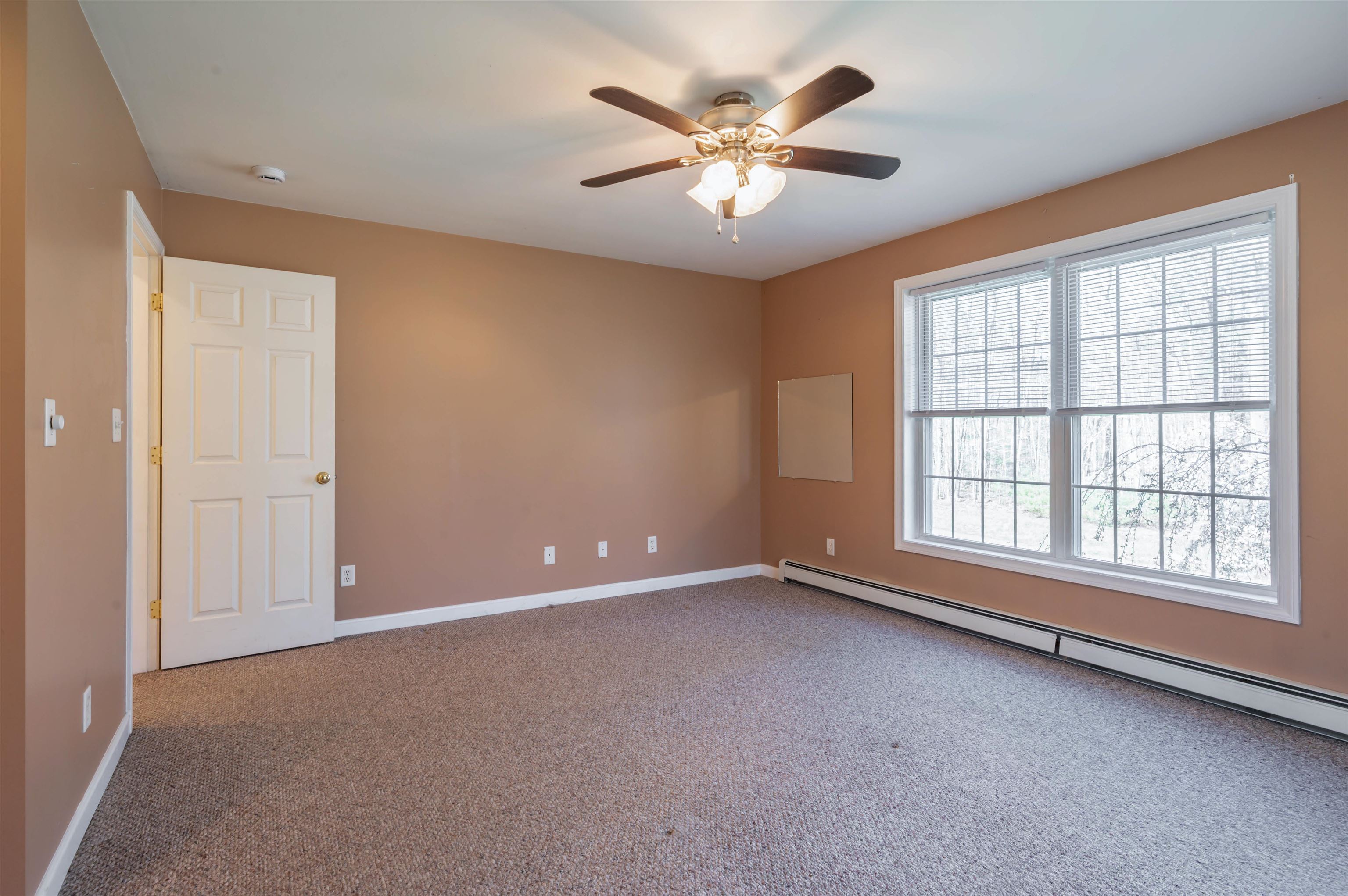 130 Raymond Road Nottingham, NH 03290 - Photo 12 of 27 Gallery Image 12