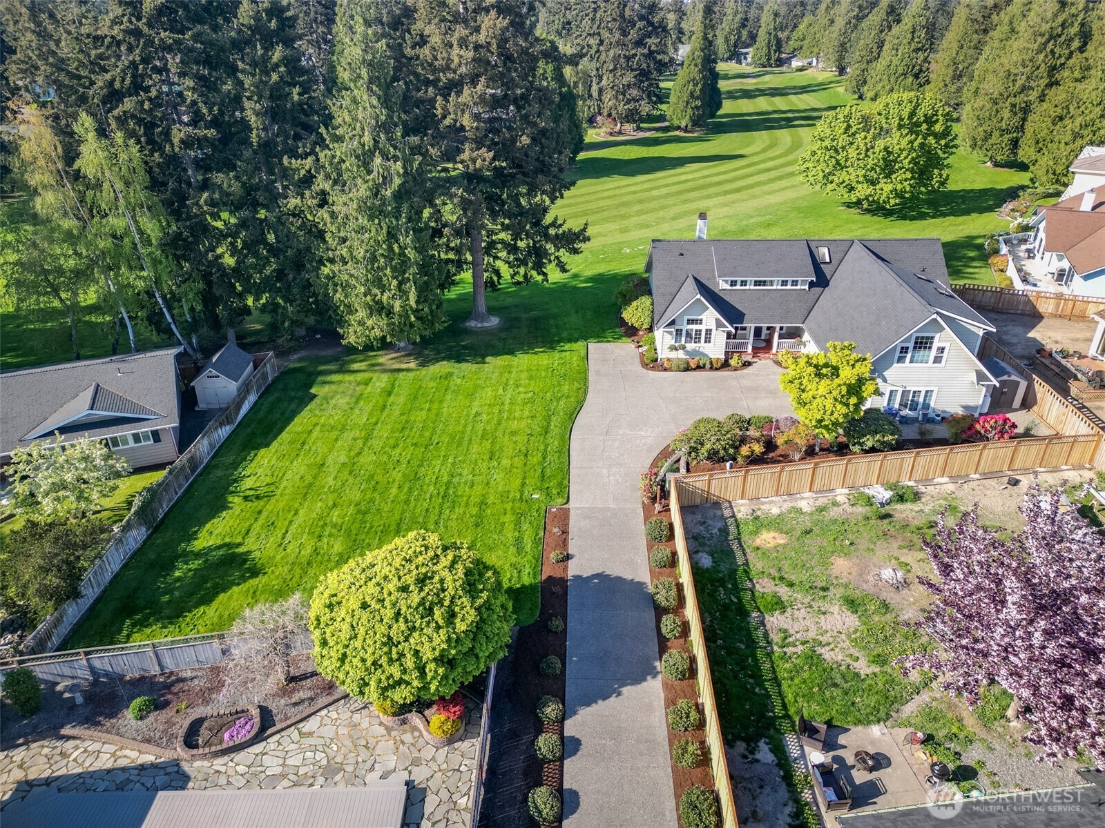 877 Medsker Road Sequim, WA 98382 - Photo 3 of 40