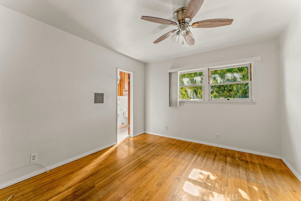 1611 Bay View Avenue Wilmington, CA 90744 - Photo 20 of 44