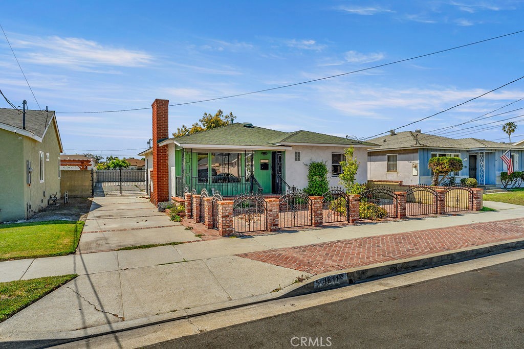 1611 Bay View Avenue Wilmington, CA 90744 - Photo 2 of 44