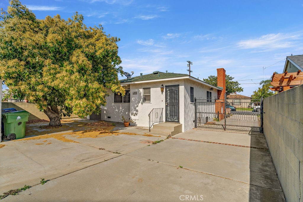 1611 Bay View Avenue Wilmington, CA 90744 - Photo 33 of 44