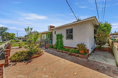 $715,000 | 1611 Bay View Avenue, Wilmington, CA 90744