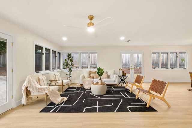 $1,860,000 | 2070 Basswood Avenue, Carlsbad, CA 92008