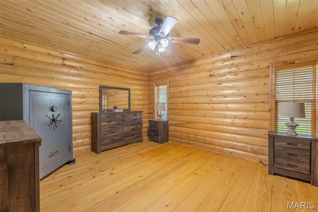 $650,000 | 2826 Hwy T, Poplar Bluff, MO 63901