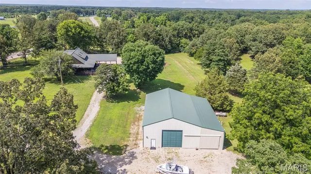 $650,000 | 2826 Hwy T, Poplar Bluff, MO 63901