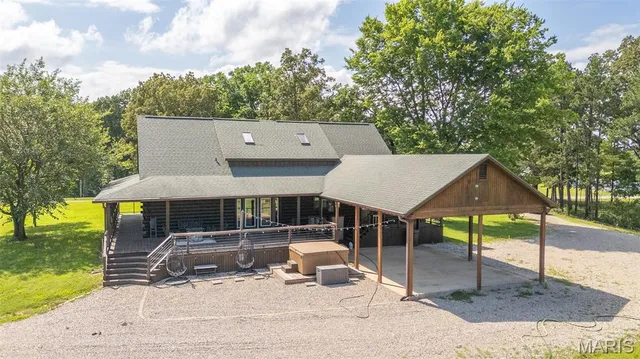 $650,000 | 2826 Hwy T, Poplar Bluff, MO 63901